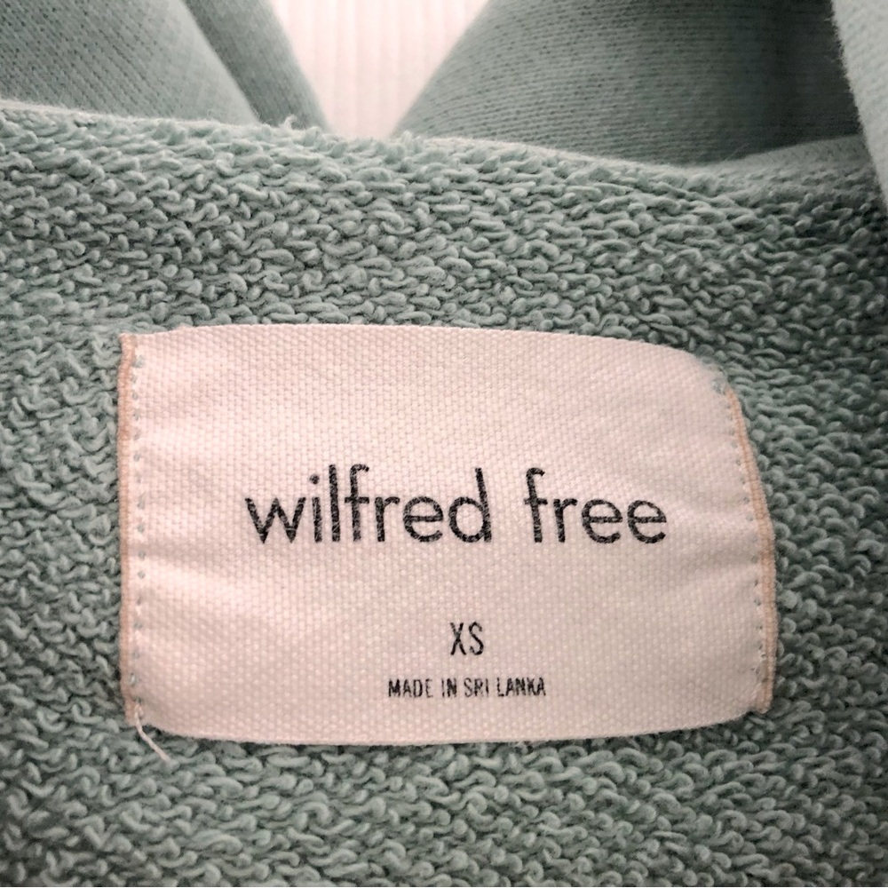 Wilfred Free Cropped Hoodie - Picture 4 of 5